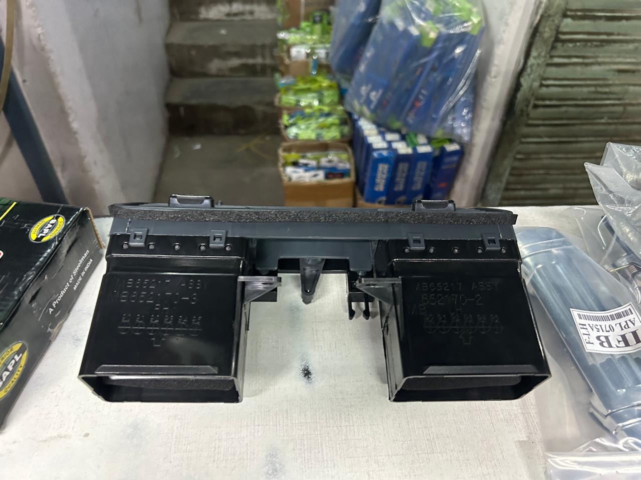 Pajero SFX AC Vent