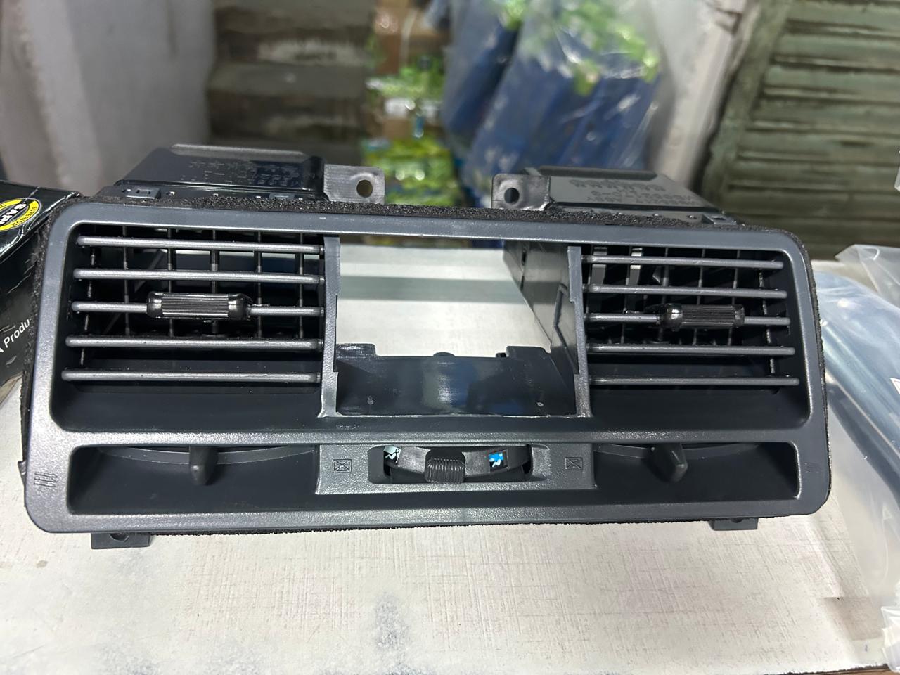 Pajero SFX AC Vent